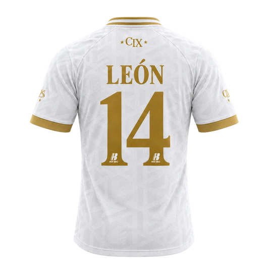 Camiseta Juan Pablo II College León XIV 2026 – espalda con letras doradas LEÓN 14