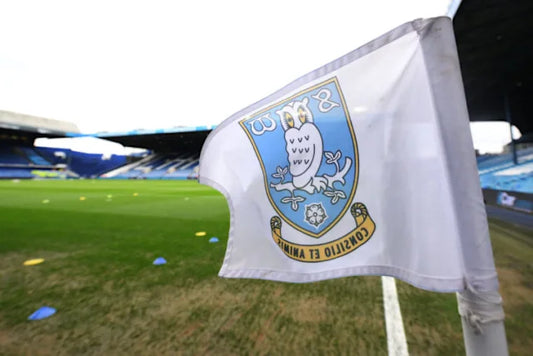 Kryzys w Sheffield Wednesday: sześciu zawodników rezygnuje z powodu niezapłaconych wynagrodzeń Box2Box - Sklep z koszulkami piłkarskimi z całego świata