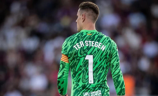 Ter Stegen blokuje finanse Barçy: kryzys spowodowany raportem medycznym Box2Box - Sklep z koszulkami piłkarskimi z całego świata