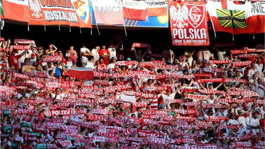 🔥 Podzielona pasja: Polscy kibice w szoku po historycznym kryzysie Box2Box - Sklep z koszulkami piłkarskimi z całego świata