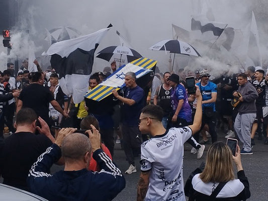 Kibice All Boys pod lupą za antysemityzm Box2Box - Sklep z koszulkami piłkarskimi z całego świata