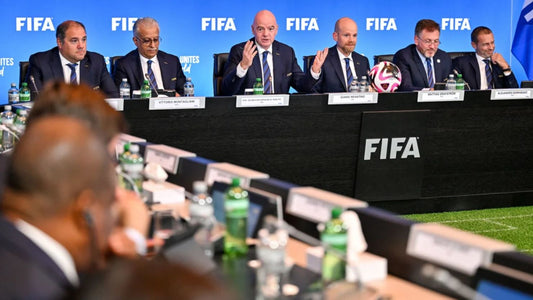 FIFA i związki zawodowe uzgodniły 72-godzinny minimalny okres odpoczynku dla piłkarzy Box2Box - Sklep z koszulkami piłkarskimi z całego świata