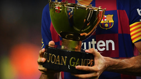 Barcelona wraca na Camp Nou po Puchar Joana Gampera! 🎉 Box2Box - Sklep z koszulkami piłkarskimi z całego świata