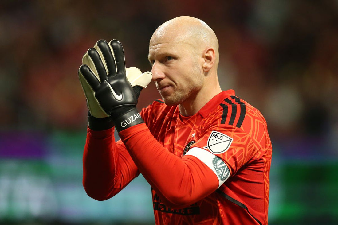 Najbardziej absurdalny gol: Brad Guzan skazuje Atlantę w Leagues Cup na porażkę spektakularnym samobójczym trafieniem” Box2Box - Sklep z koszulkami piłkarskimi z całego świata